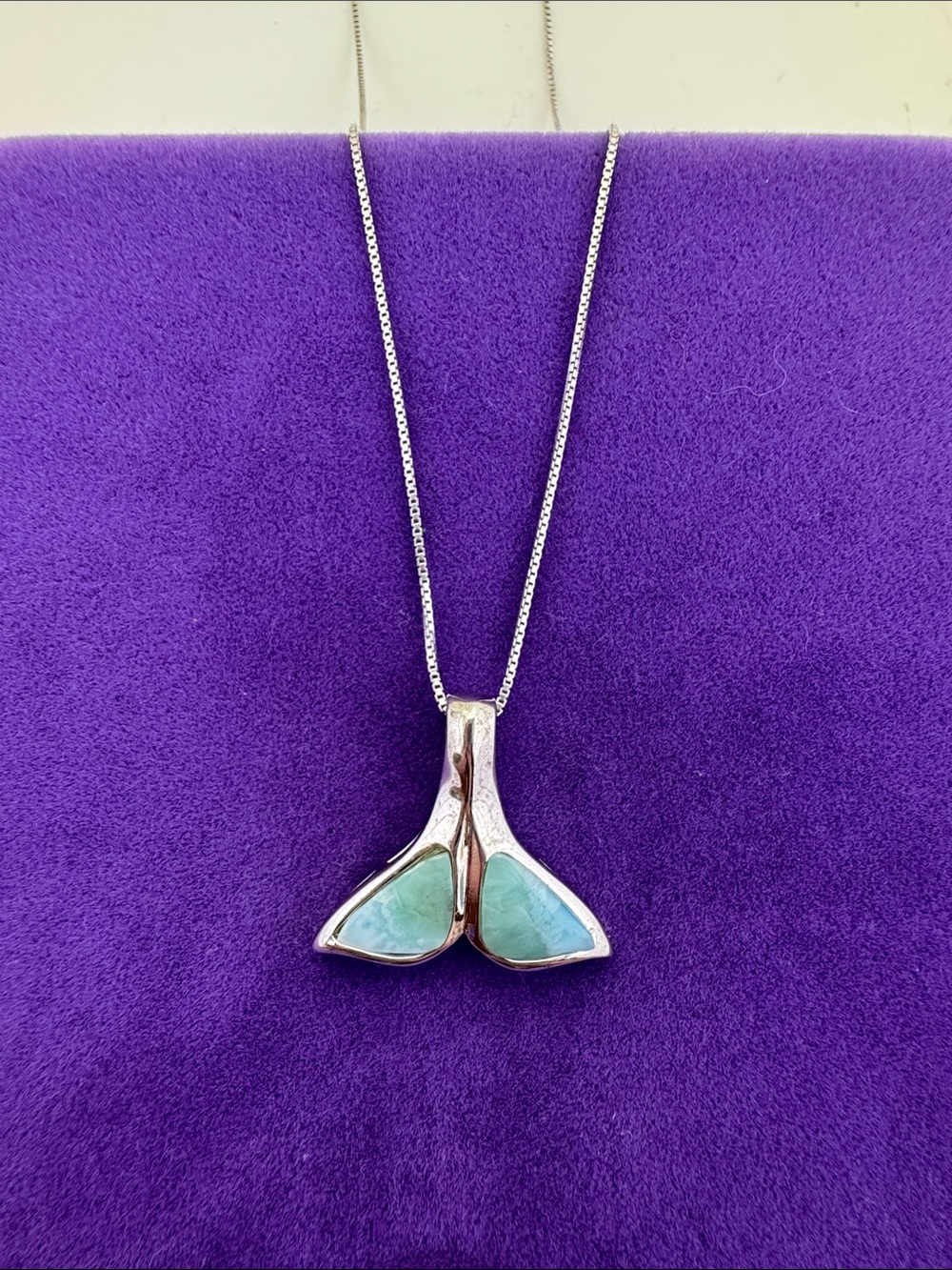 💛 Sterling Silver Lamiar Whale Tail Pendant Necklace | Beachy Mermaid